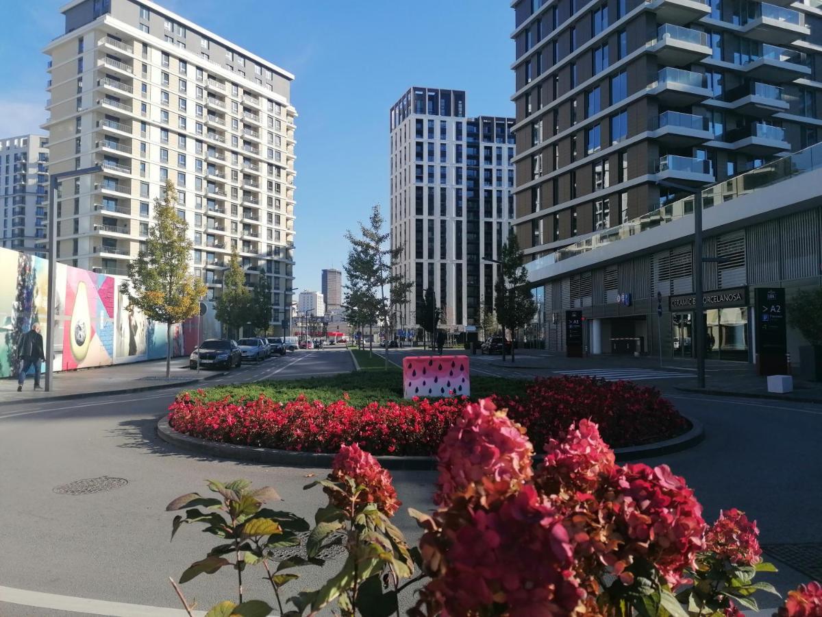 Appartamento Belgrade Waterfront Cozy Symphony 1 Sajmiste Esterno foto