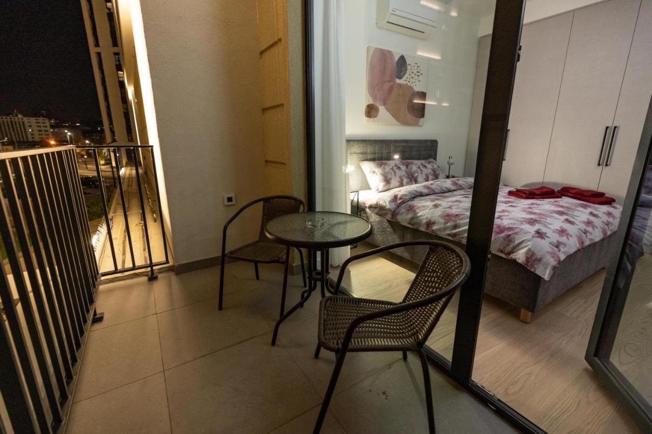 Appartamento Belgrade Waterfront Cozy Symphony 1 Sajmiste Esterno foto